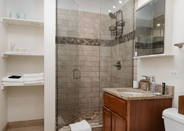 Apartment Bucktown 2br Near The 606 Chicago