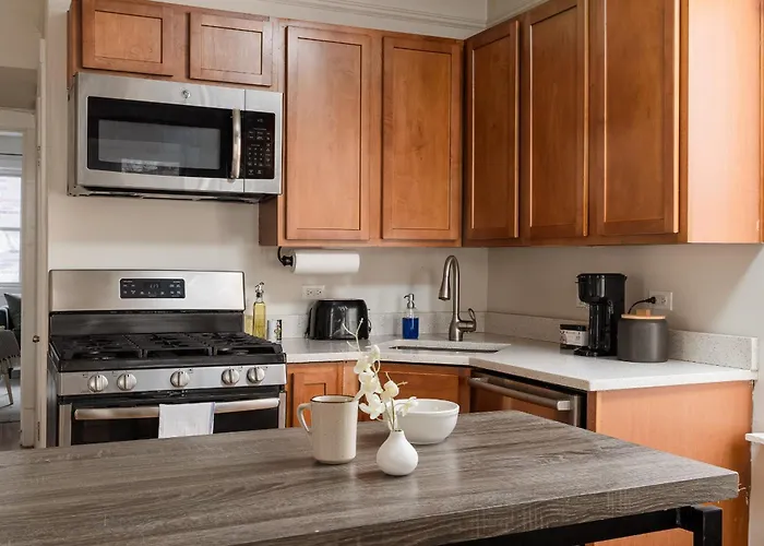 Apartment Bucktown 2br Near The 606 Chicago